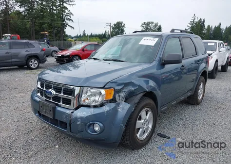 2011 Ford Escape Xlt из США, поврежденный, VIN 1FMCU9D71BKC54039